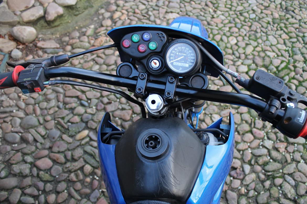 Suzuki RMX billede 18