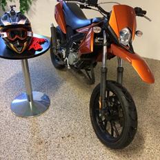 Derbi Senda DRD Extreme SM 50 [SOLGT]