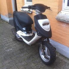 PGO Hot50 St6 Streetrace