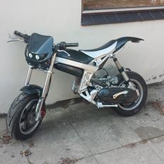 Suzuki street magic :-)