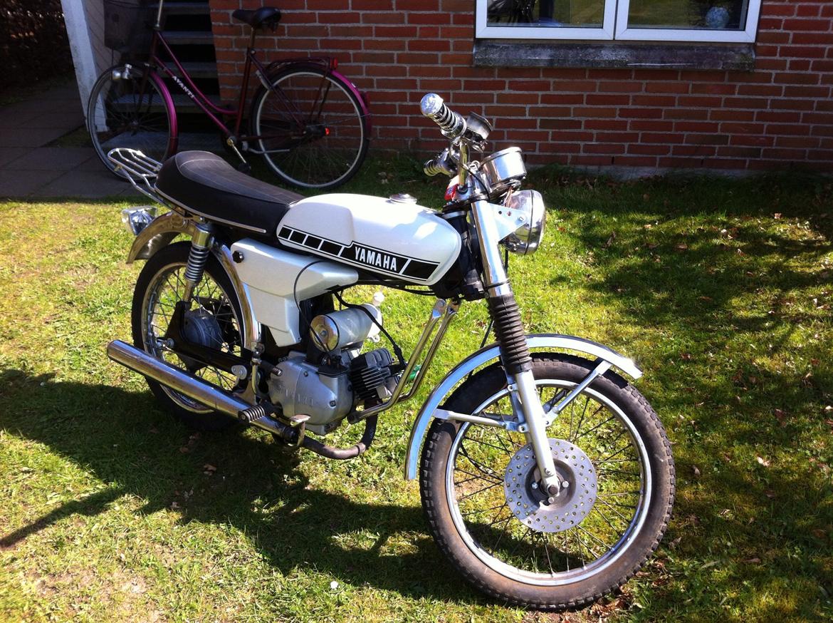 Yamaha FS1 DX billede 1