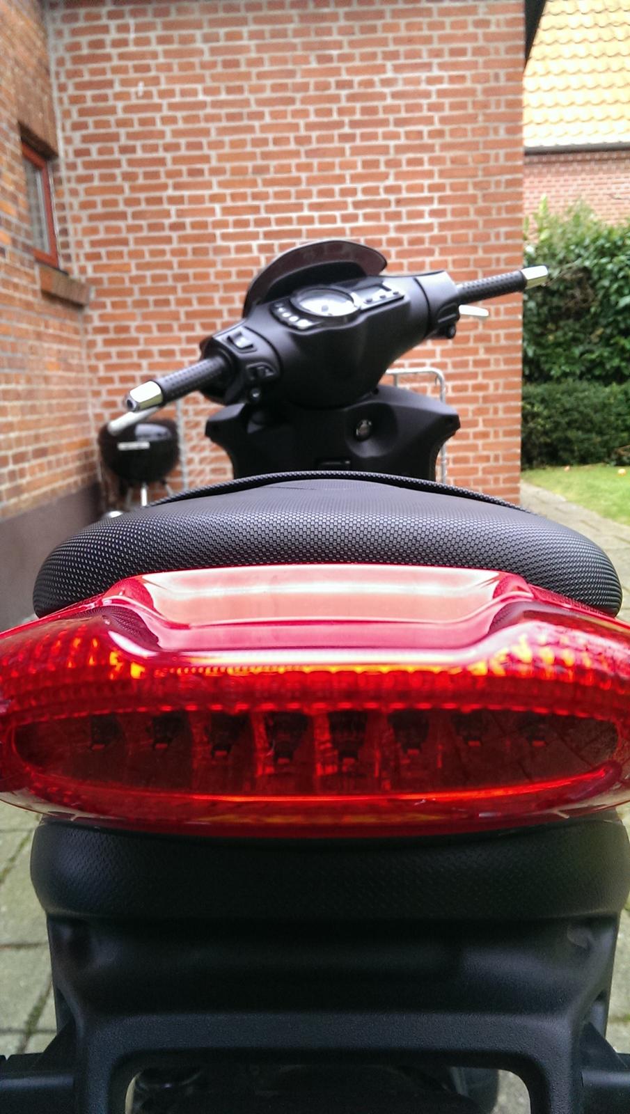 Piaggio NRG power billede 4