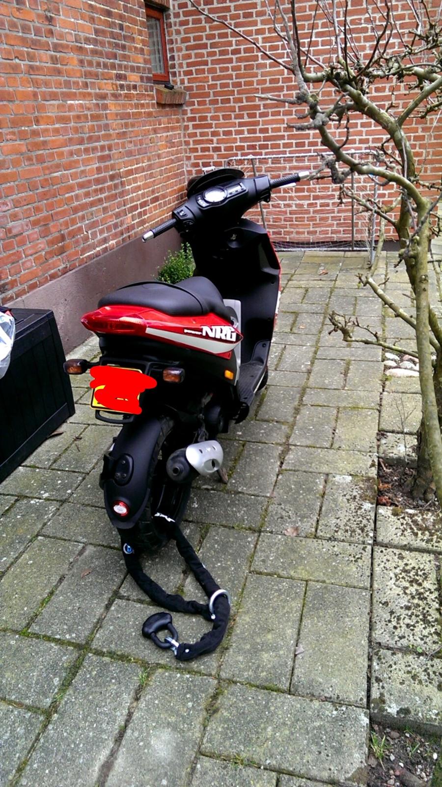 Piaggio NRG power billede 7