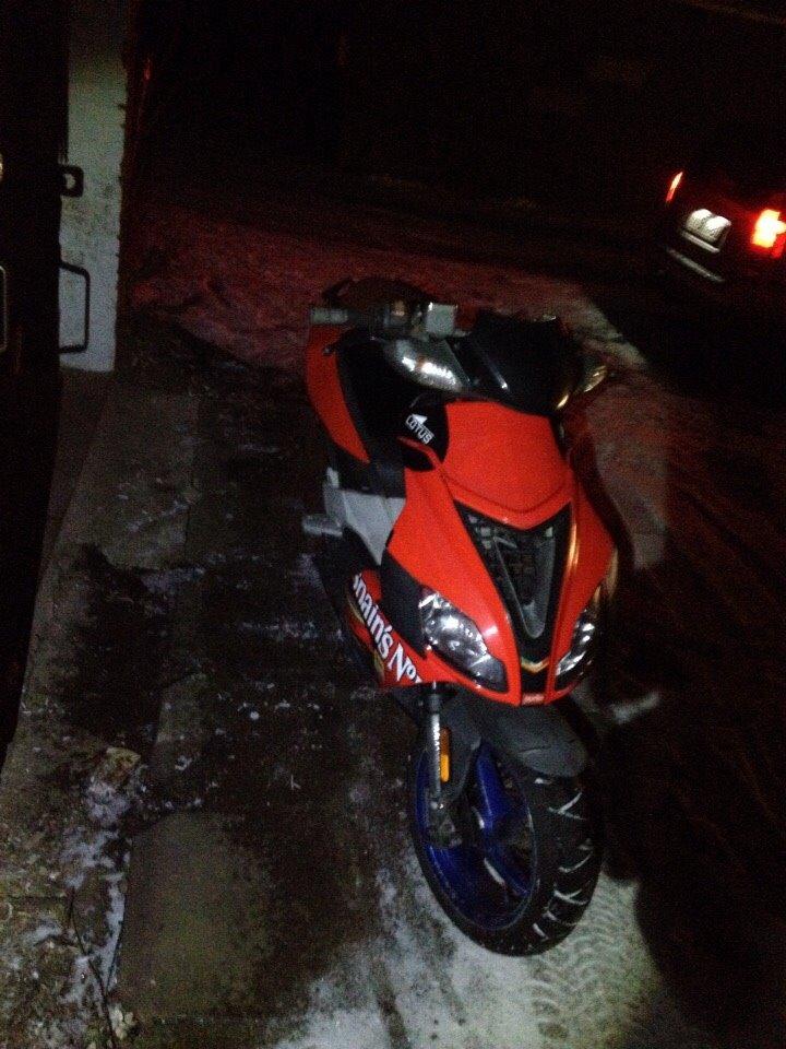 Aprilia Sr 50 Factory billede 2