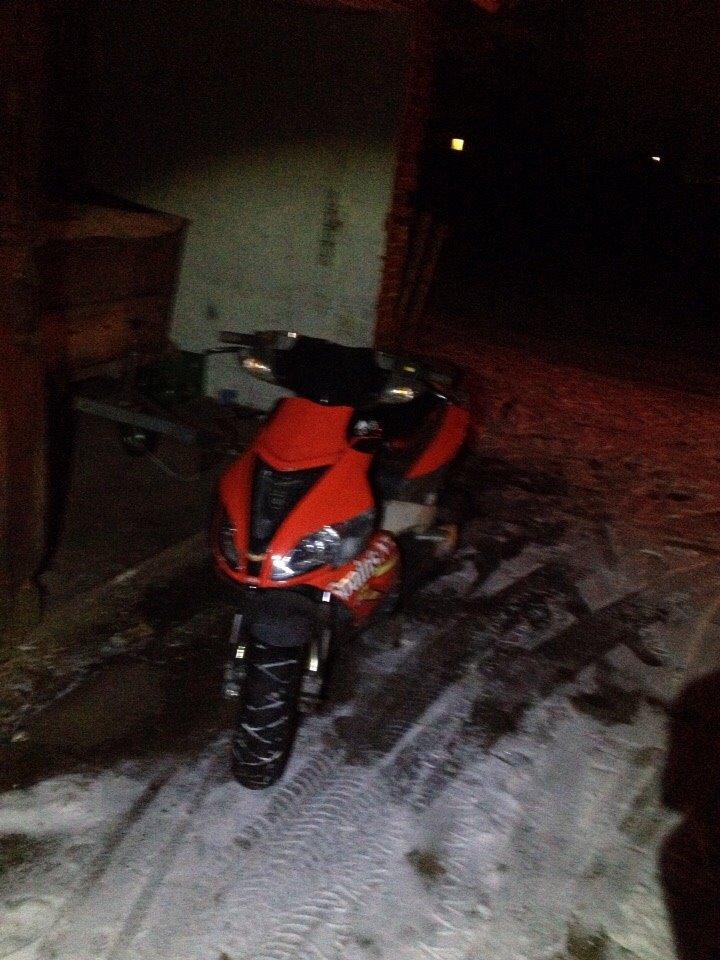 Aprilia Sr 50 Factory billede 3