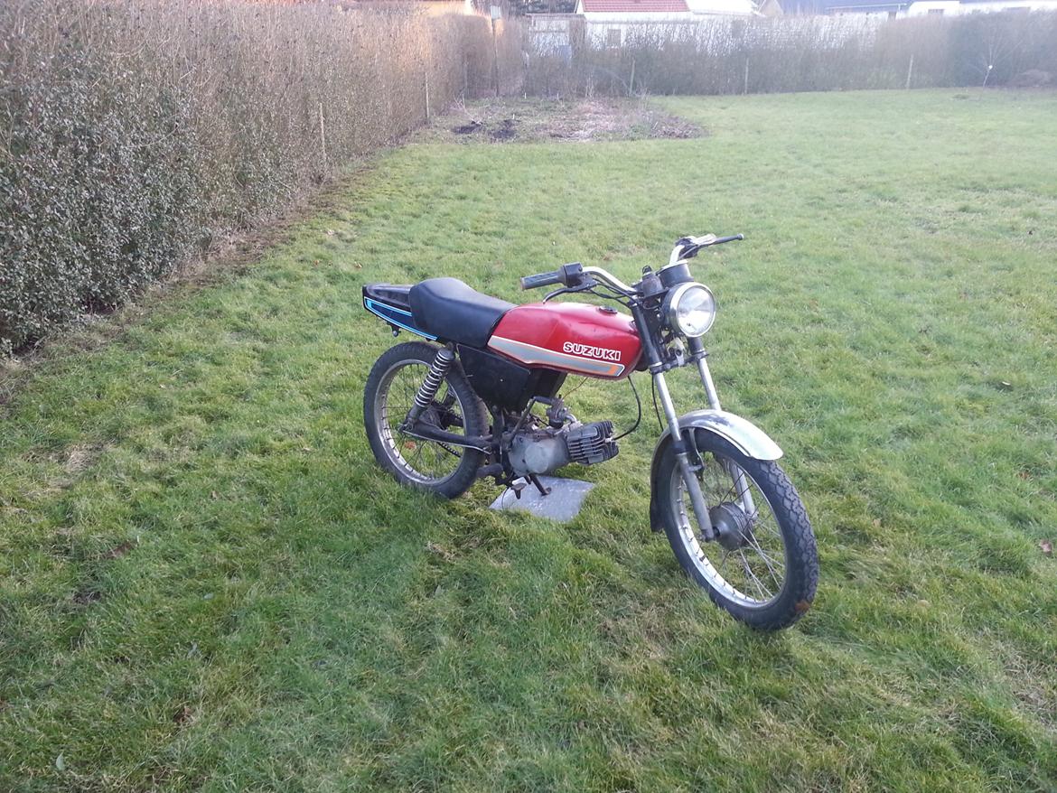 Suzuki dm 50 billede 4