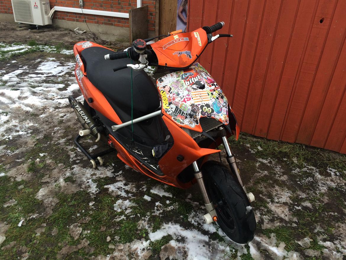 Yamaha Jog RR BB77 billede 3