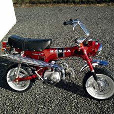 Honda Dax 