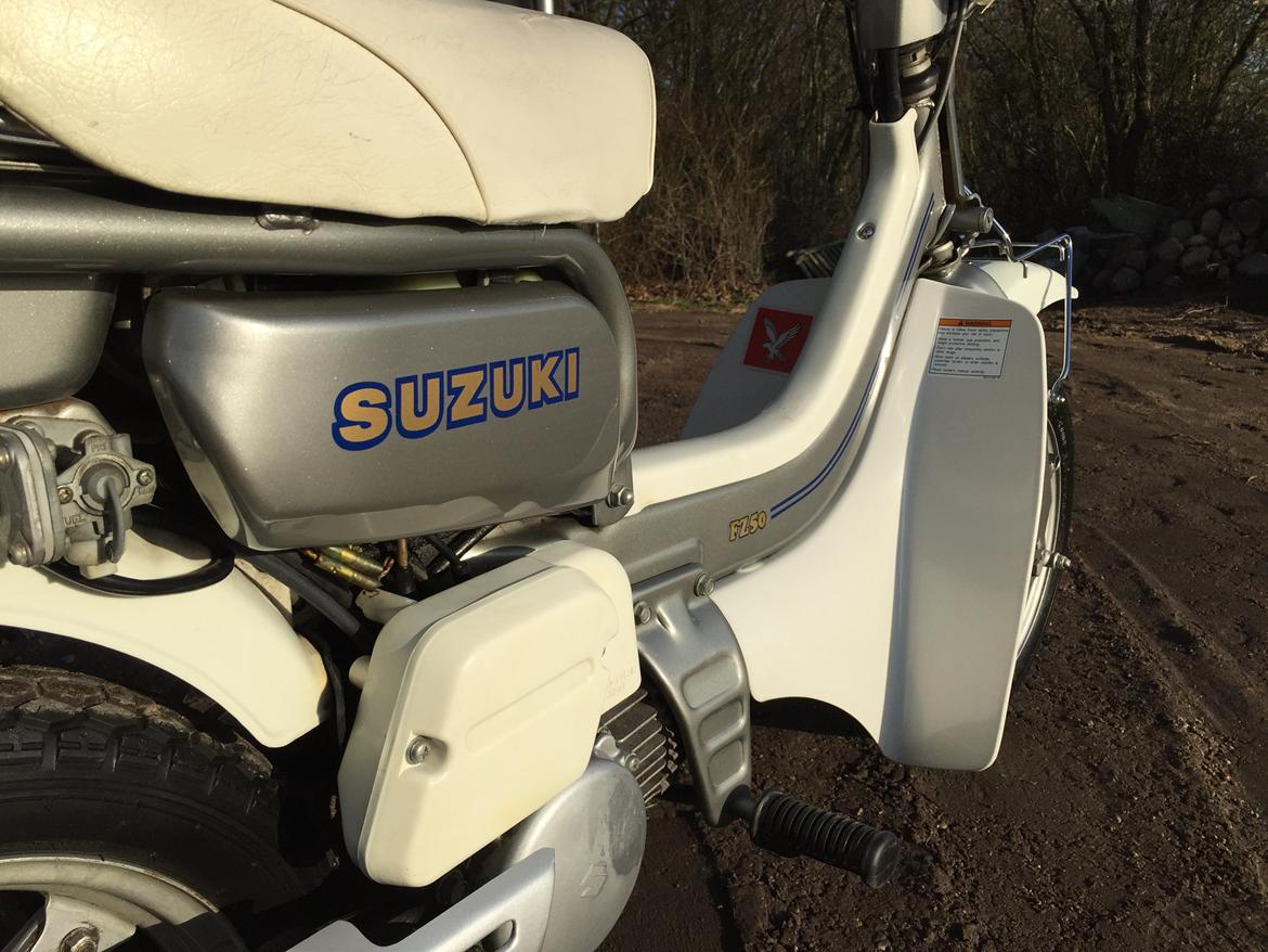 Suzuki FZ50 billede 6