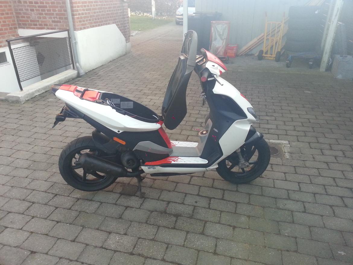 Piaggio "Danmark" NRG Power DT  billede 4