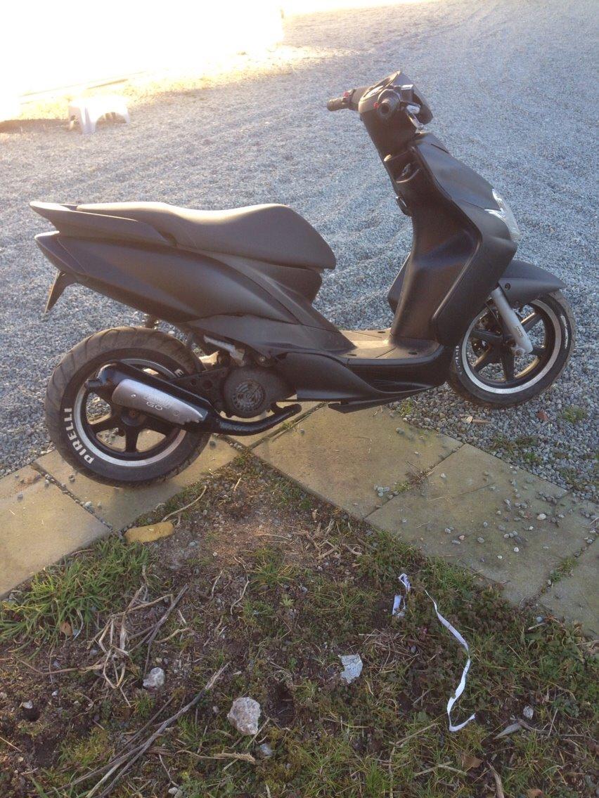 Yamaha Jog R SOLGT billede 1
