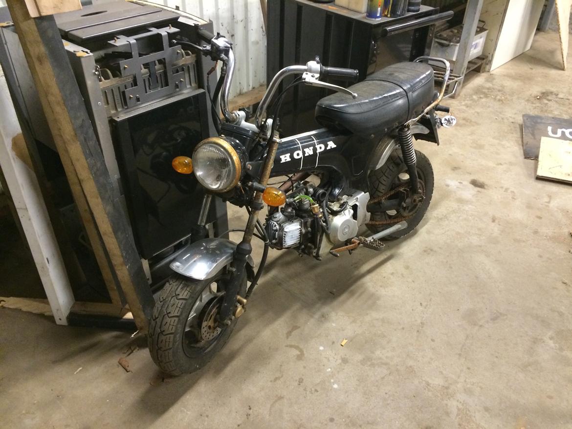 Skyteam Dax billede 1