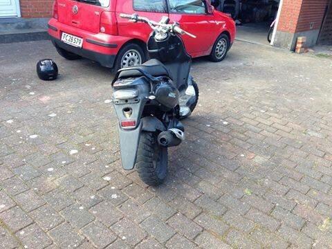 PGO Pmx Naked billede 2