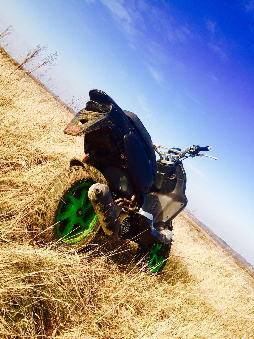 PGO Pmx naked billede 3