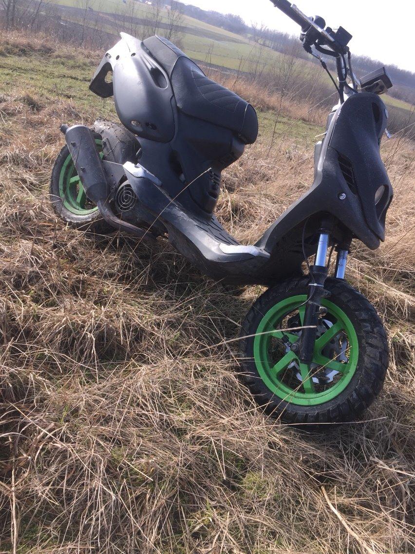 PGO Pmx naked billede 5