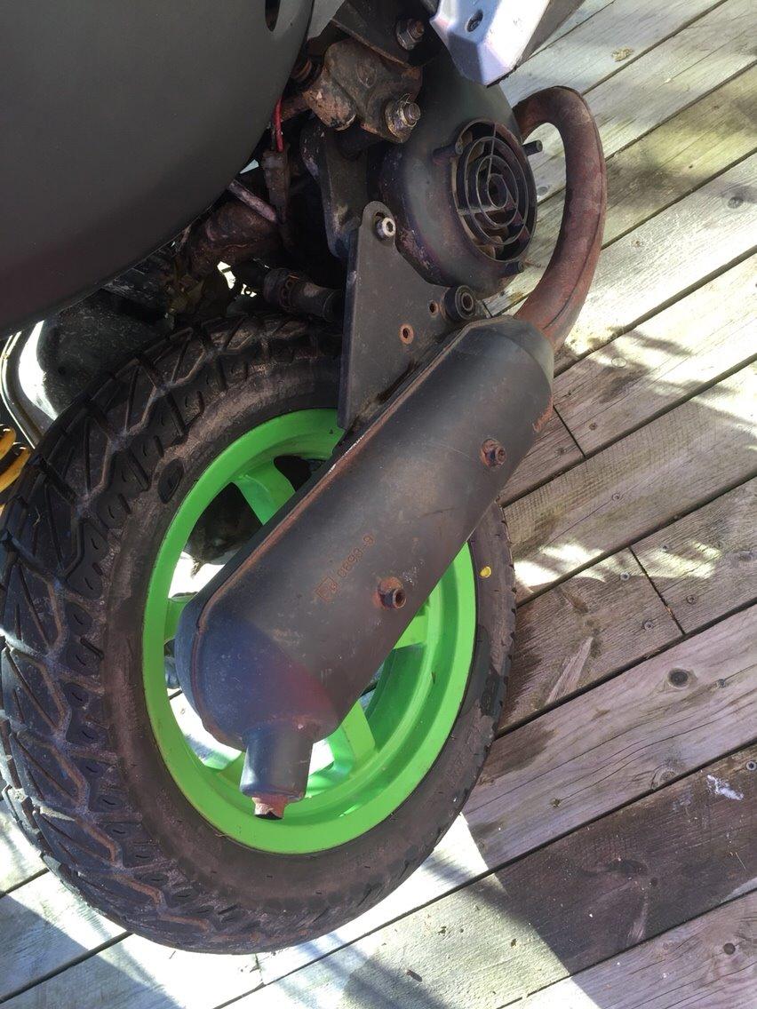 PGO Pmx naked billede 16