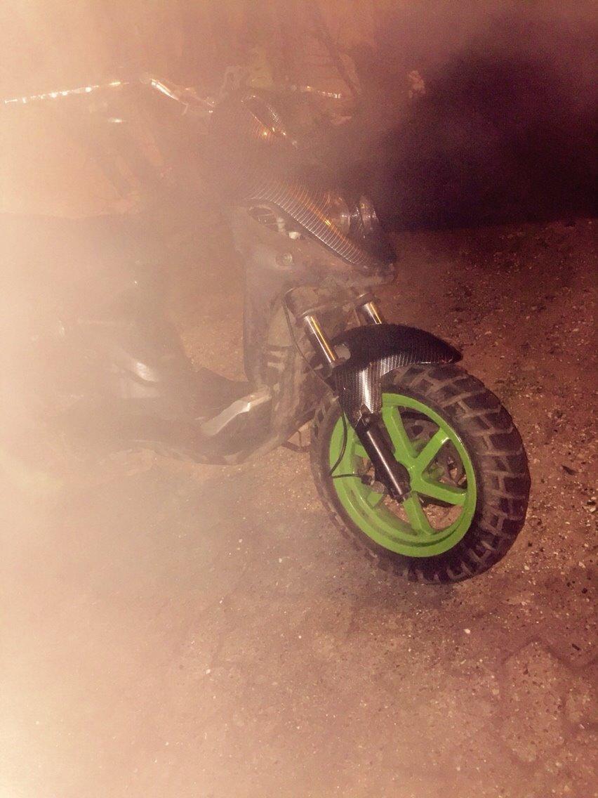 PGO Pmx naked billede 19