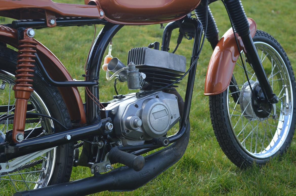 Everton caferacer billede 10