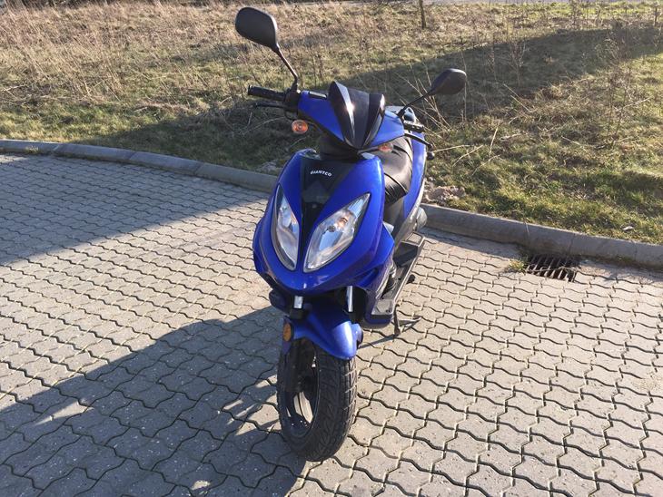 {{currentPhoto.altText}} billede {{currentPhoto.number}}