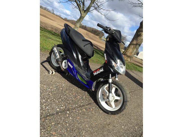 {{currentPhoto.altText}} billede {{currentPhoto.number}}