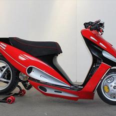 Malaguti Phantom F12 Custom Speedline