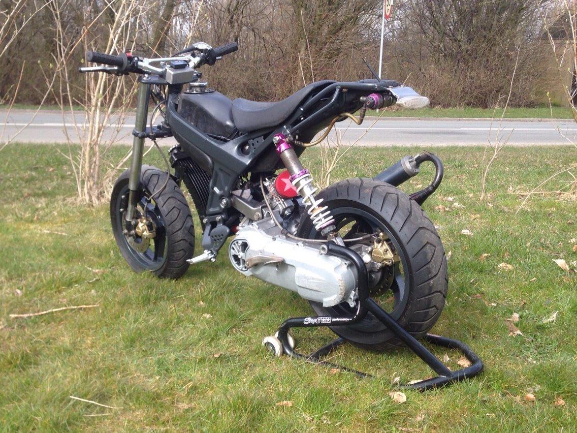 Suzuki Street Magic/Aerox TS T7 LCDD billede 11