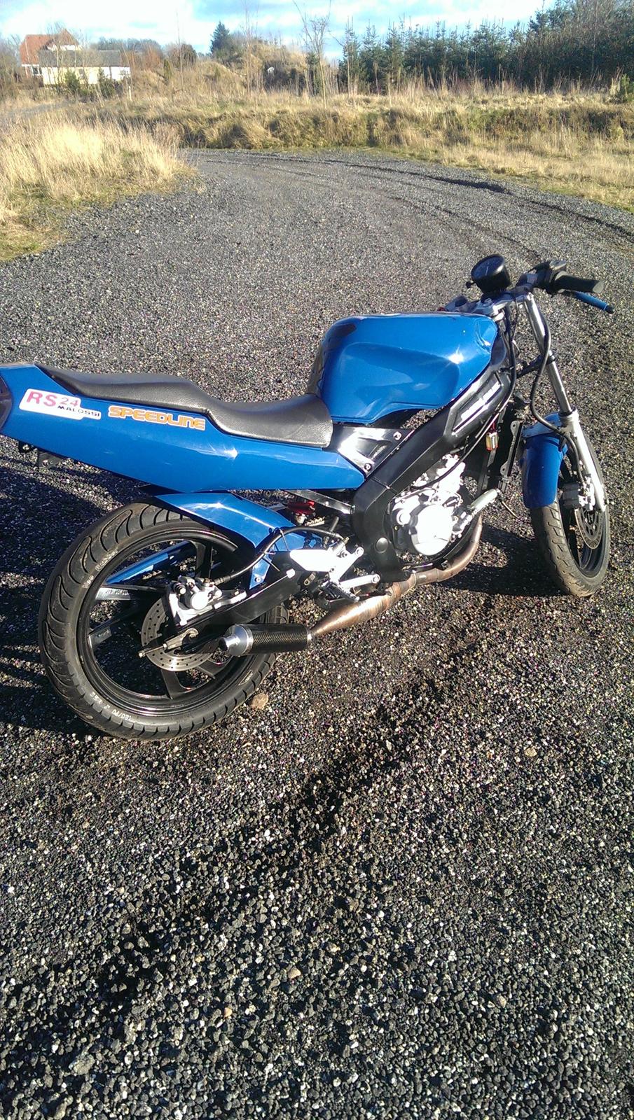 Yamaha TZR billede 4