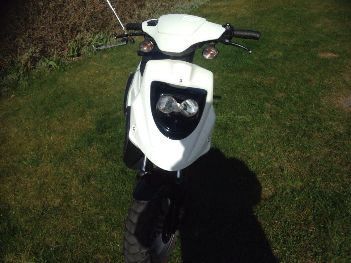 PGO Hot 50 billede 1