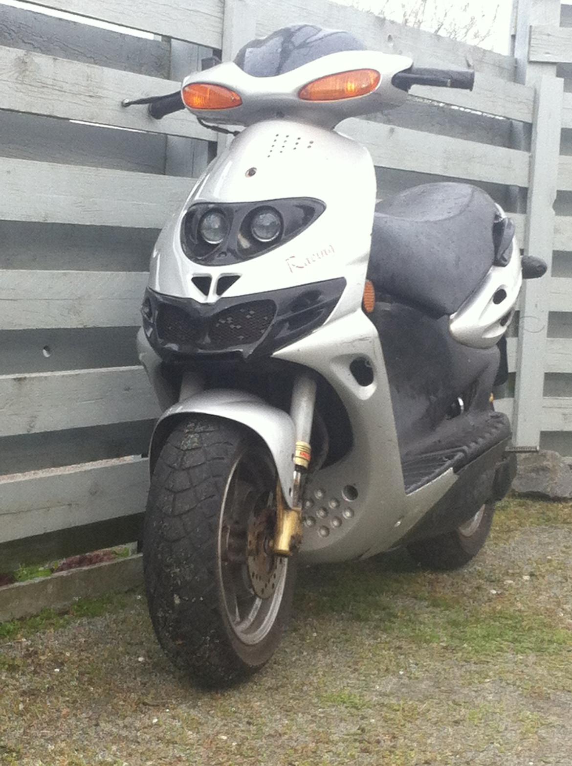 Suzuki katana 30 lc billede 12