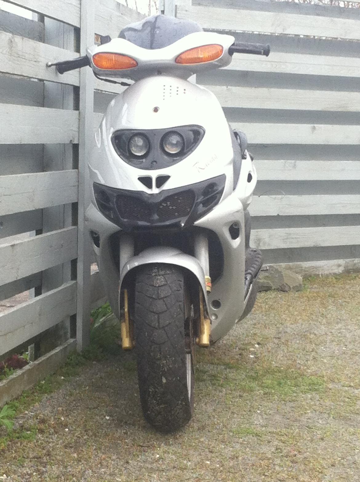 Suzuki katana 30 lc billede 13