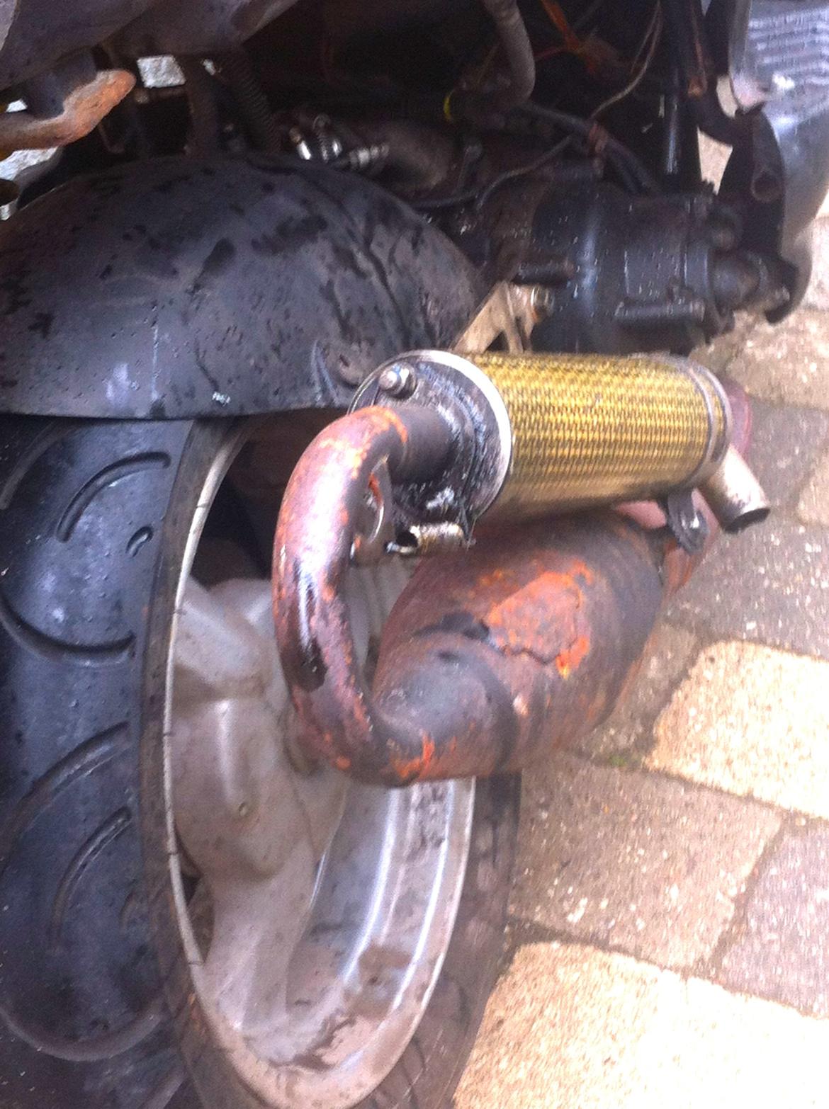 Suzuki katana 30 lc billede 5