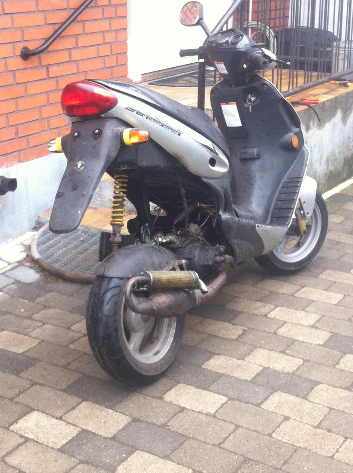 Suzuki katana 30 lc billede 17