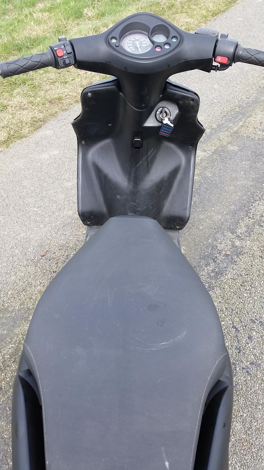 Yamaha jogr (solgt)  billede 7