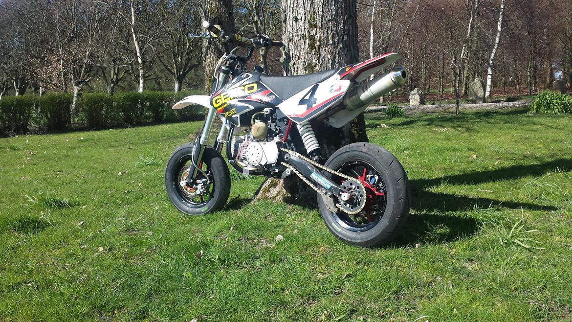 Honda CRF 70 "motard" billede 2