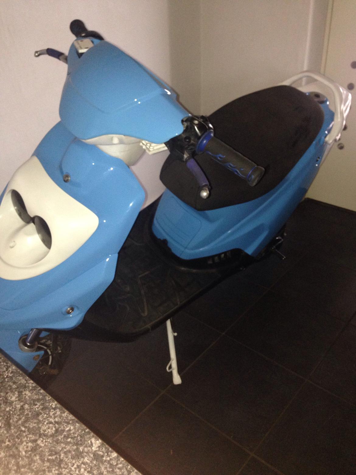 PGO hot 50 billede 3