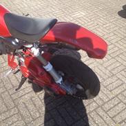 Suzuki Street Magic (The red diamond)