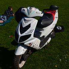 Peugeot Speedfight 2