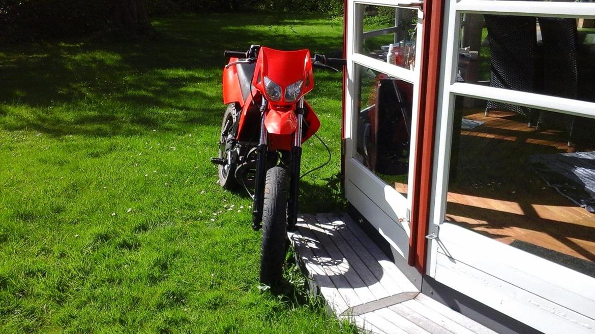 Derbi senda (SOLGT) billede 1