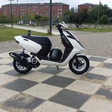 Aprilia Sonic
