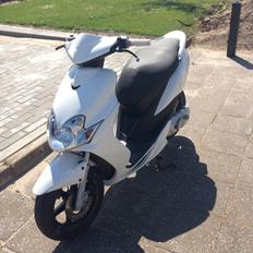 Yamaha Jog R (snehvide)