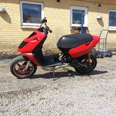 Aprilia Sonic / jog r 