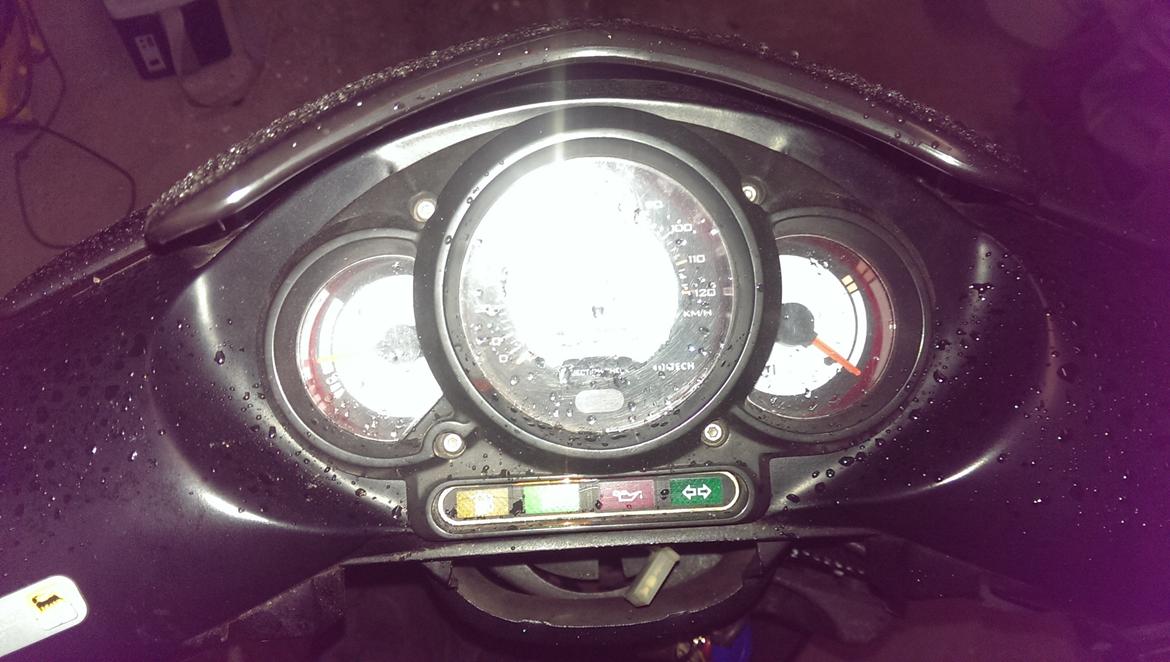 Aprilia SR50 Di-Tech billede 12