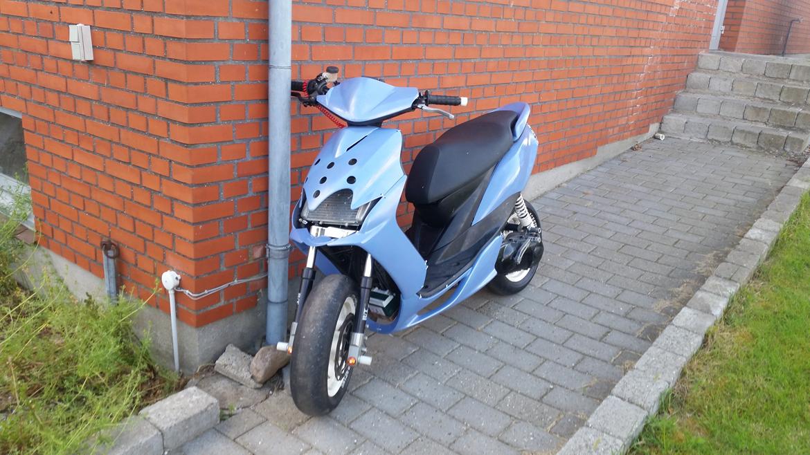 Yamaha Jog rr lc billede 9