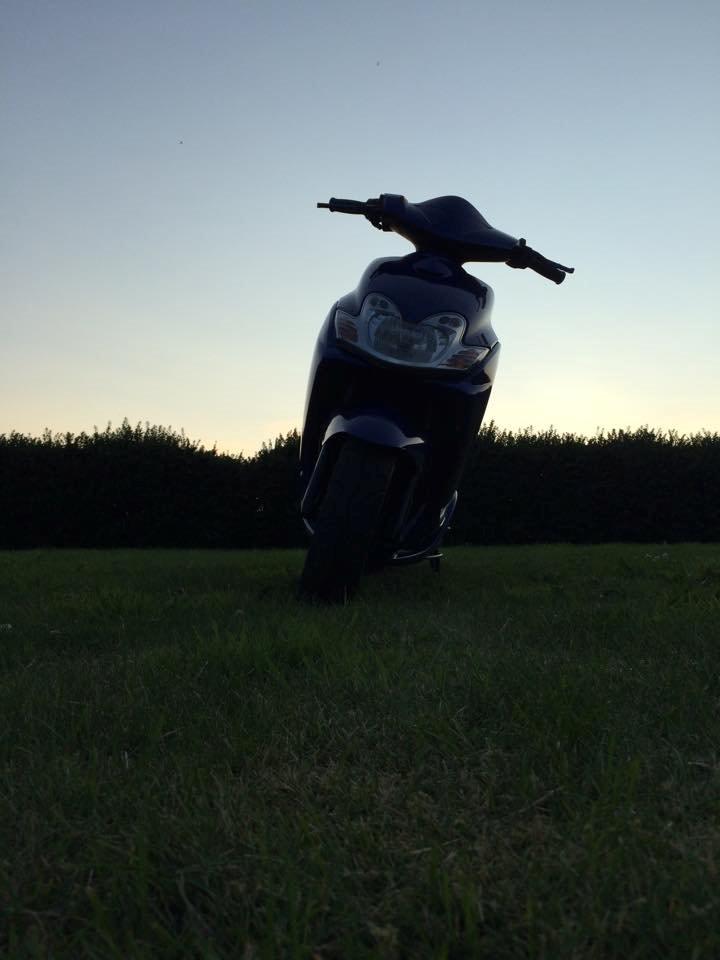 Yamaha jog r  billede 3