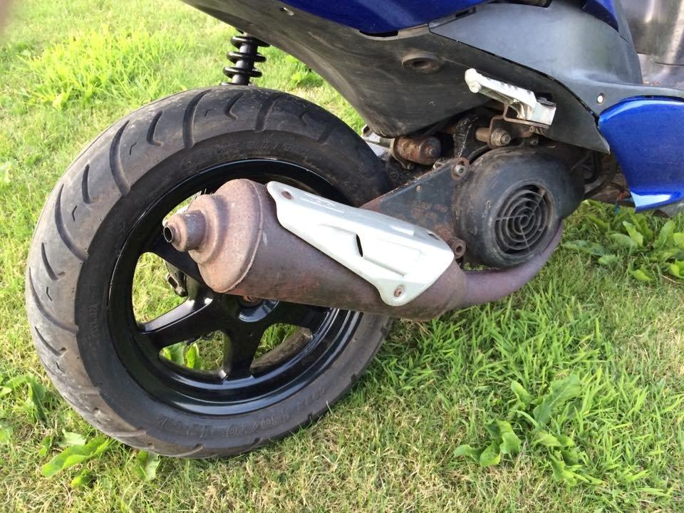 Yamaha jog r  billede 4