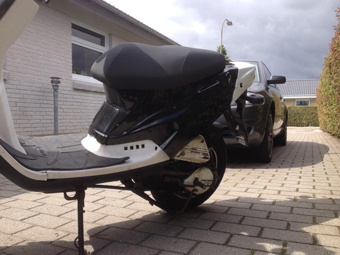 PGO Hot 50 billede 7