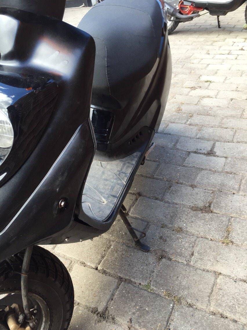 PGO Hot 50 billede 4