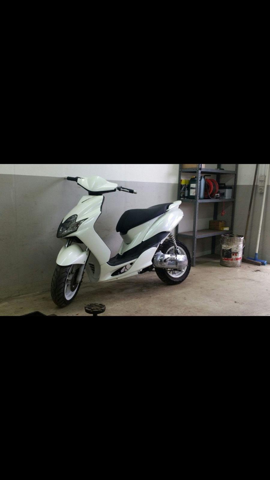 Yamaha jog r Lc billede 1