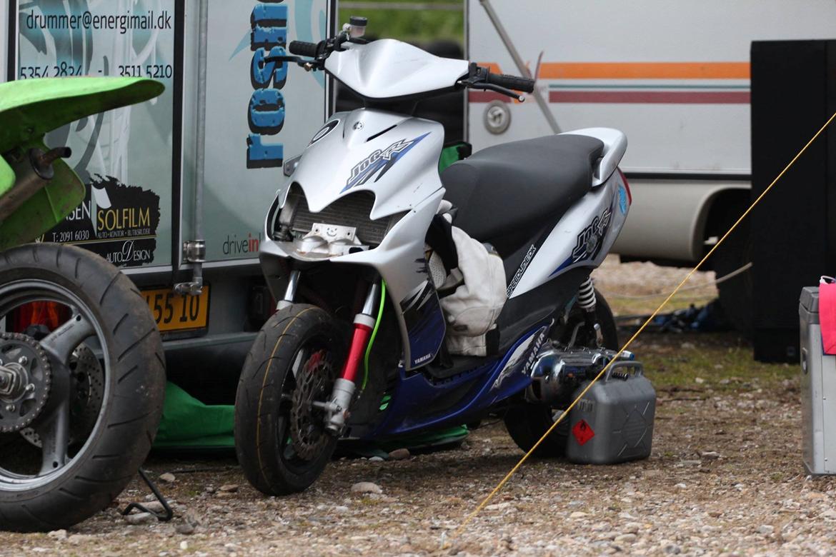 Yamaha Jog RR EVO3 Baneged billede 1
