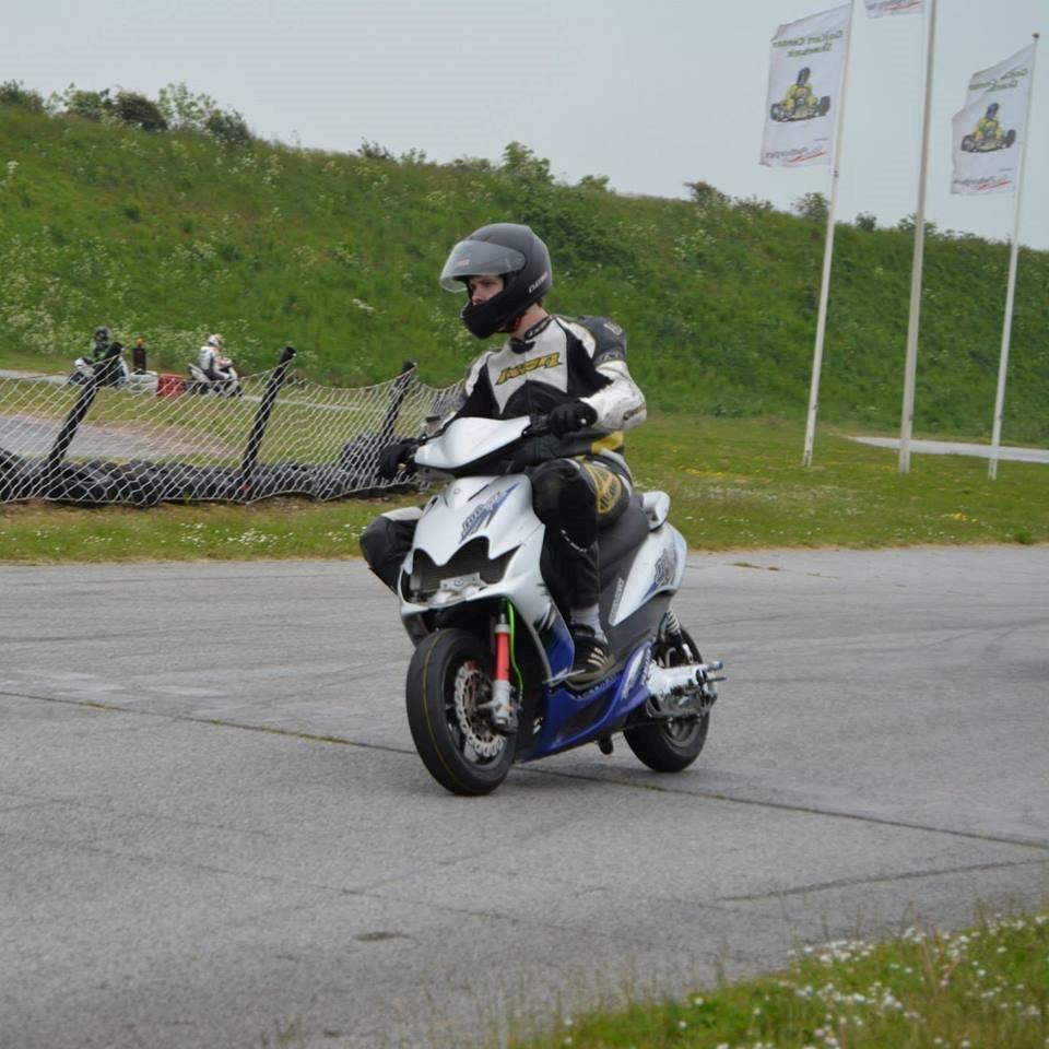 Yamaha Jog RR EVO3 Baneged billede 2